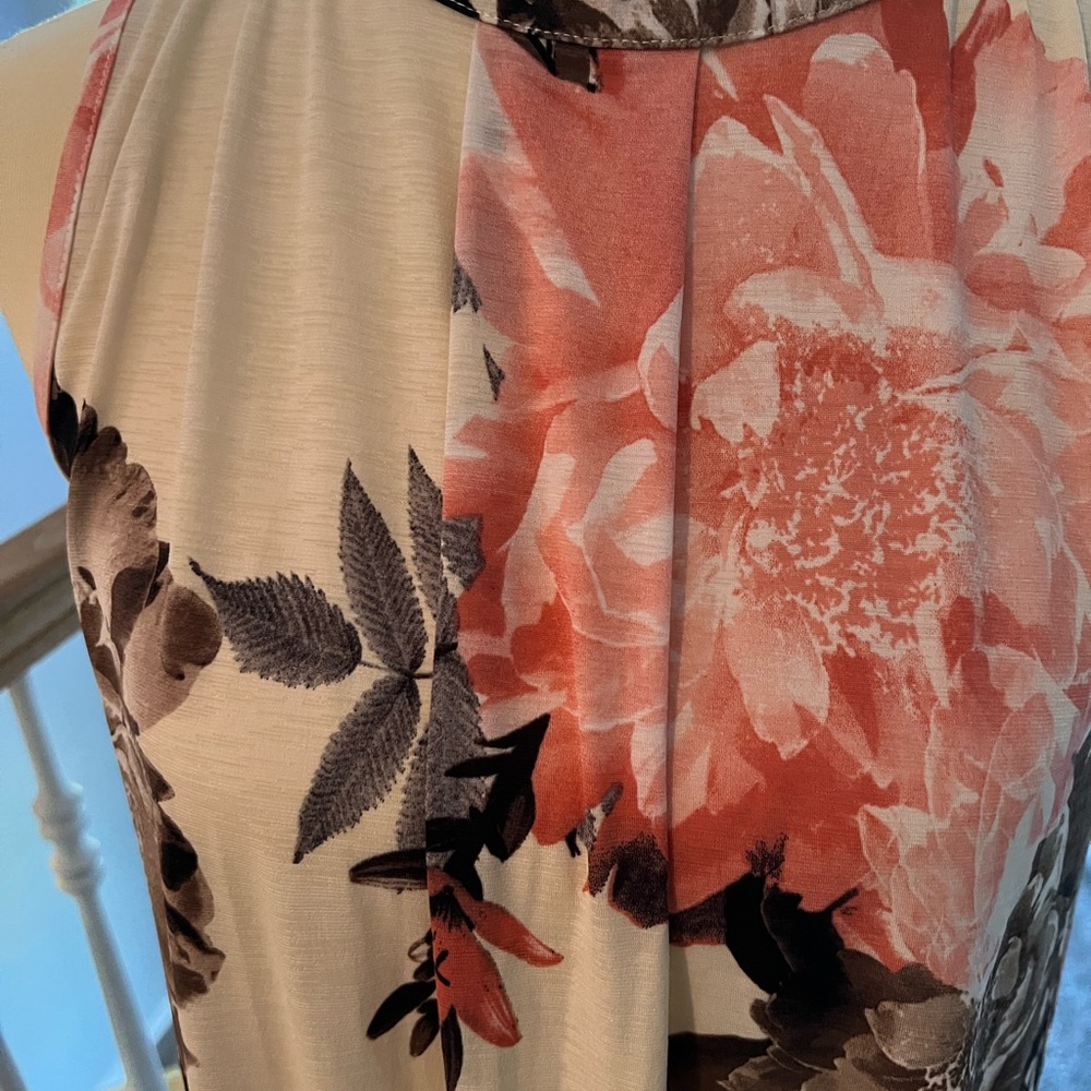 Trapeze Dress - Picture 3 of 8